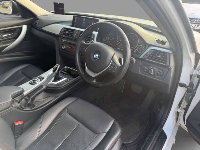 2012 BMW 3 Series 2.0 320d EfficientDynamics 4dr