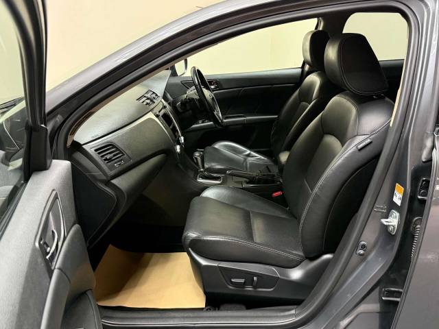 2013 Suzuki Kizashi 2.4 Kizashi Sport CVT 4WD 4dr