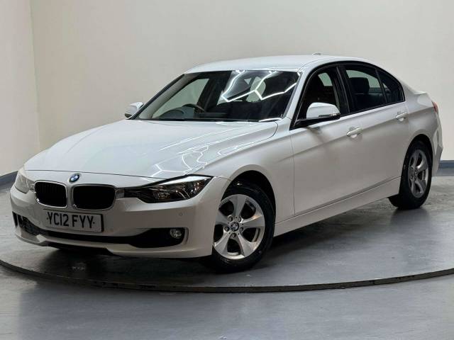 2012 BMW 3 Series 2.0 320d EfficientDynamics 4dr