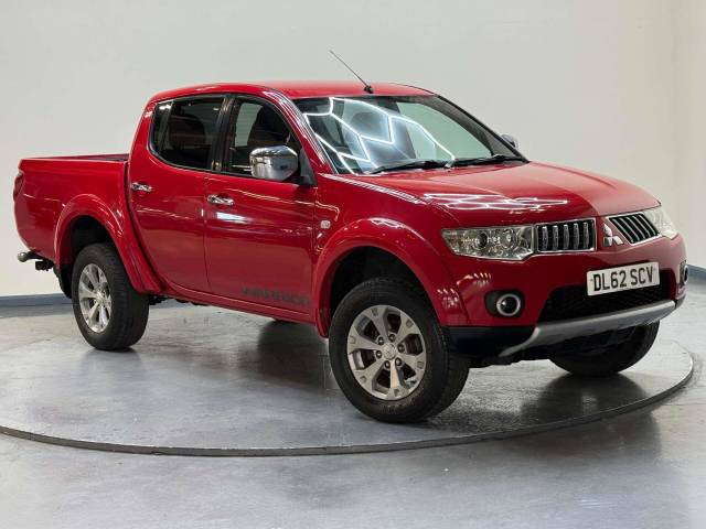 Mitsubishi L200 2.5 L200 Warrior LWB Double Cab DI-D 4x4 4WD 5dr Pickup Diesel Red