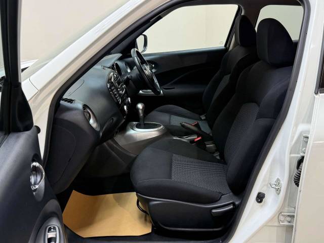 2017 Nissan Juke 1.6 Juke Acenta CVT 5dr