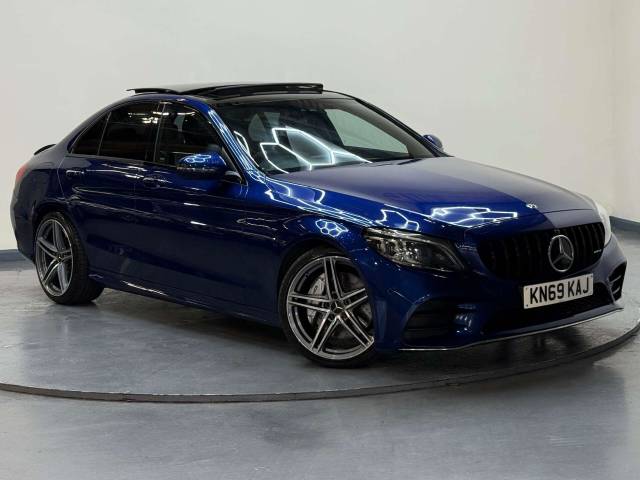 Mercedes-Benz C Class 2.0 C 300 AMG Line Edition Premium+ D Auto 4dr Saloon Diesel Blue