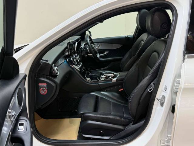 2017 Mercedes-Benz C Class 2.1 C220 D AMG Line Premium Auto 4dr