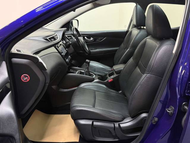 2014 Nissan Qashqai 1.5 Qashqai Tekna dCi 5dr