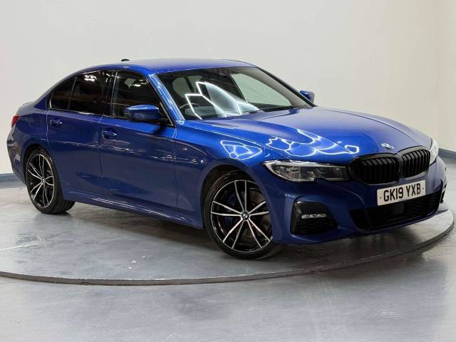 BMW 3 Series 2.0 320d xDrive M Sport Auto 4WD 4dr Saloon Diesel Blue