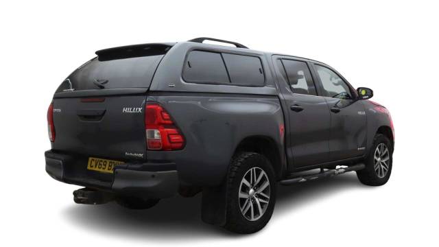 2019 Toyota Hilux 2.4 HI-Luxury Invincible X D-4D 4WD Double Cab Auto 4WD 5dr