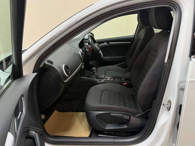 2015 Audi A3 AUDI A3 1.4TFSI PETROL AUTOMATIC