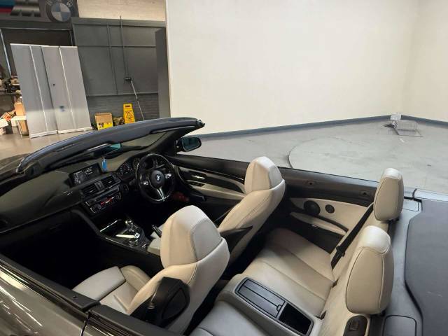 2015 BMW M4 3.0 M4 Semi-Auto 2dr