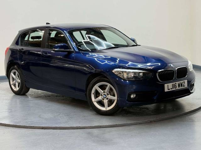 BMW 1 Series 1.5 118I SE 5dr Hatchback Petrol Blue