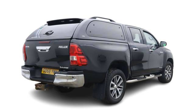 2018 Toyota Hilux 2.4 HI-Luxury Invincible X D-4D 4WD Double Cab Auto 4WD 5dr