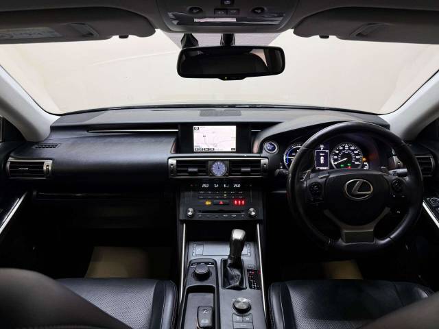 2015 Lexus IS 2.5 IS 300h Executive Edition CVT 4dr