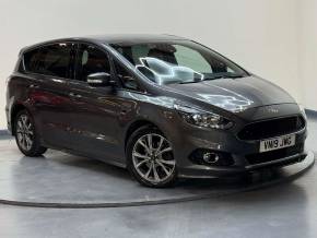 FORD S MAX at SELECT CARS & COMMERCIALS Luton