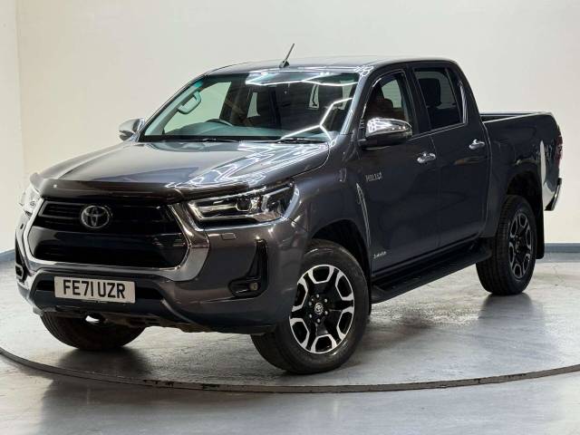 2021 Toyota Hilux 2.4 HI-Luxury Invincible D-4D 4WD Double Cab Auto 4WD 5dr