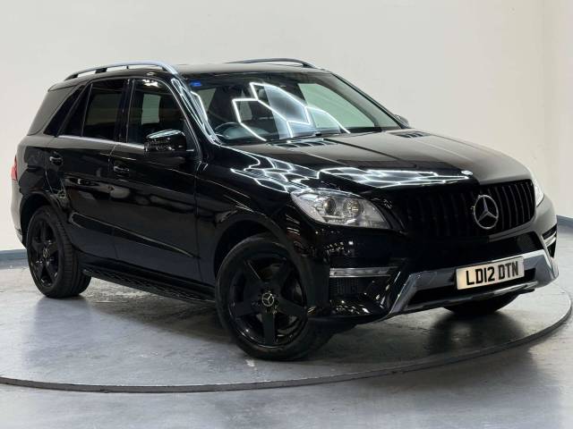 Mercedes-Benz M Class 2.1 ML250 Sport Bluetec Auto 4WD 5dr SUV Diesel Black