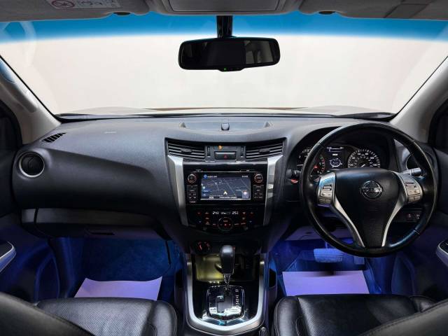 2018 Nissan Navara 2.3 Navara Tekna dCi Auto 4WD 5dr