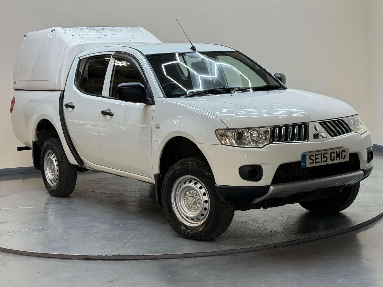 2015 Mitsubishi L200