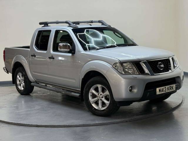 Nissan Navara 2.5 Navara Tekna dCi Auto 4WD 5dr SUV Diesel Silver