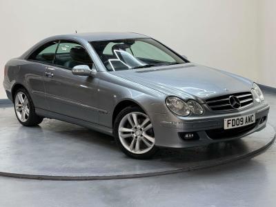 2009 benz clk 1.8 clk 200k avantgarde auto 2dr - 2009 (09)  benz clk 1.8 clk 200k avantgarde auto 2dr... photo
