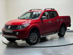 MITSUBISHI L200 at SELECT CARS & COMMERCIALS Luton