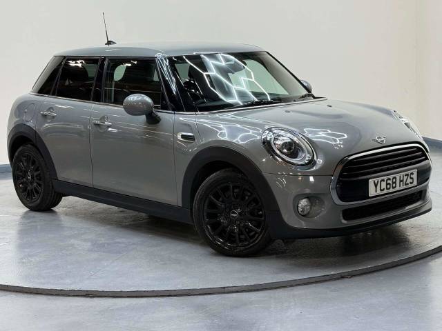 Mini Hatch 1.5 Cooper 5dr Hatchback Petrol Grey