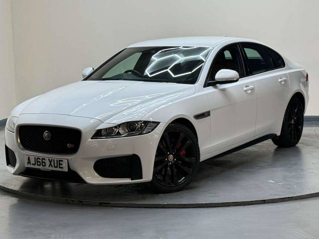 2016 Jaguar XF 3.0 XF V6 S i Auto 4dr