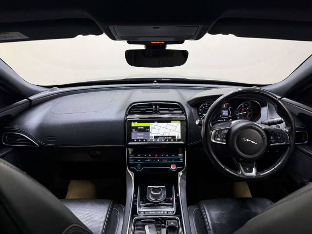 2018 Jaguar XE 2.0 XE R-Sport D Auto 4dr