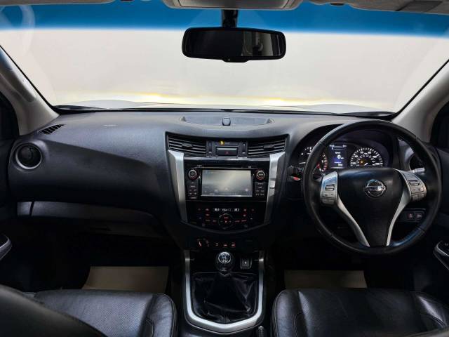 2017 Nissan Navara 2.3 Navara Tekna dCi 4WD 5dr