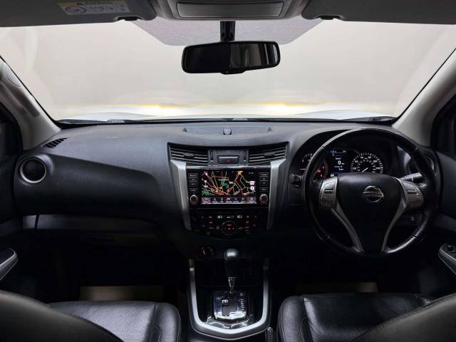 2021 Nissan Navara 2.3 Navara Tekna dCi Auto 4WD 5dr