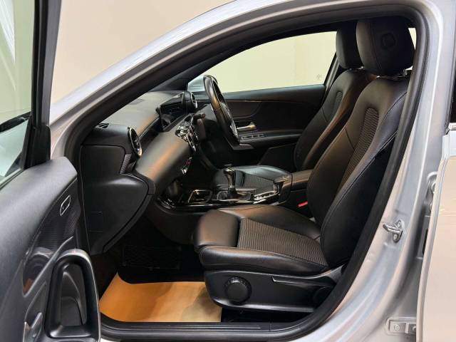 2018 Mercedes-Benz A Class 1.3 A 180 Sport Executive Auto 5dr