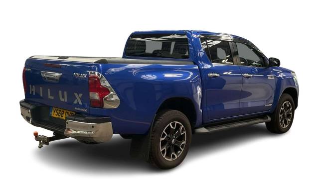 2019 Toyota Hilux 2.4 HI-Luxury Invincible X D-4D 4WD Double Cab Auto 4WD 5dr