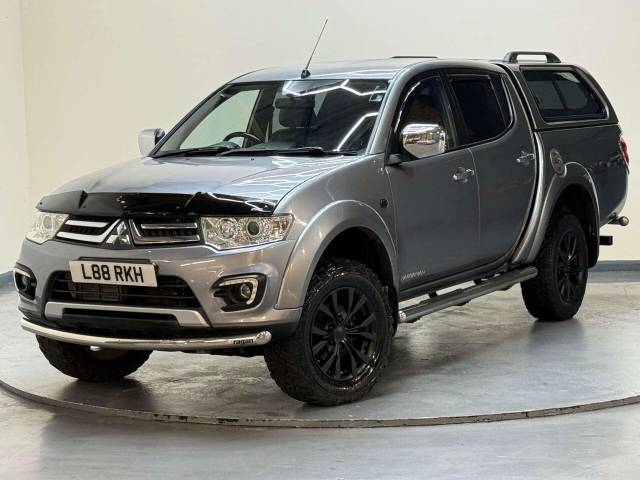 2014 Mitsubishi L200 2.5 L200 Barbarian LWB Double Cab DI-D 4x4 Auto 4WD 5dr