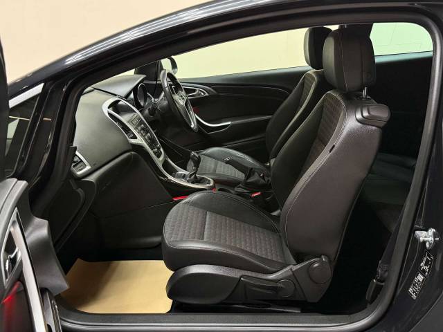 2014 Vauxhall Astra 2.0 Astra GTC SRi CDTi S/S 3dr