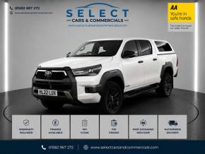 TOYOTA HILUX at SELECT CARS & COMMERCIALS Luton