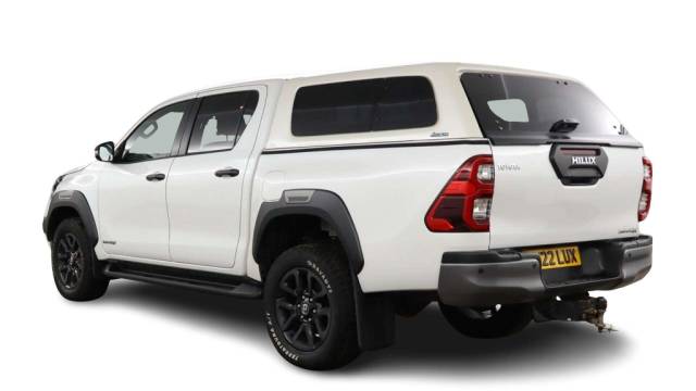 2022 Toyota Hilux 2.8 HI-Luxury Invincible X D-4D 4WD Double Cab Auto 4WD 5dr