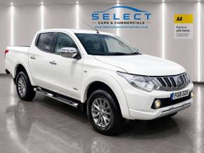 MITSUBISHI L200 at SELECT CARS & COMMERCIALS Luton
