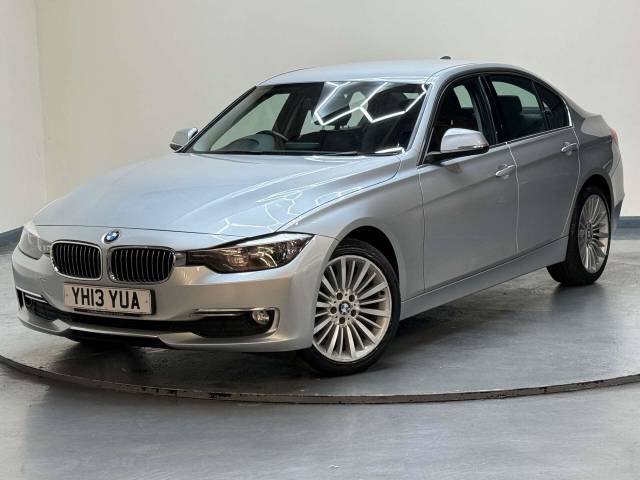 2013 BMW 3 Series 2.0 320d Luxury Auto 4dr