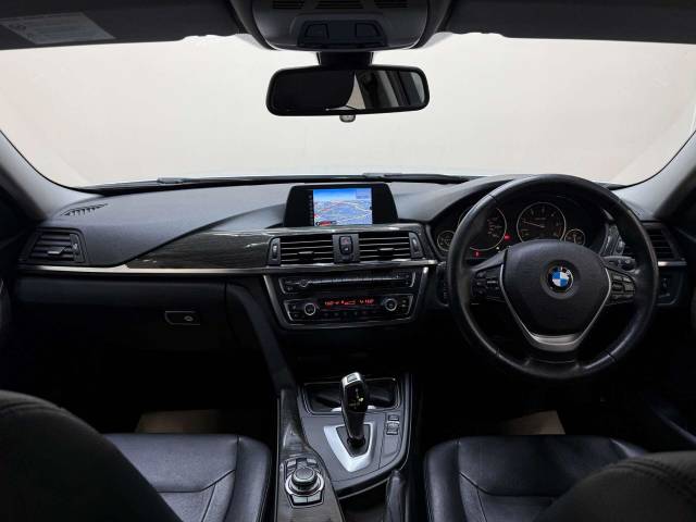 2013 BMW 3 Series 2.0 320d Luxury Auto 4dr