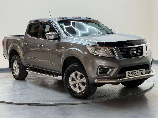 Nissan NP300 NAVARA 2.3 NP300 Navara Acenta dCi 4WD Pickup Diesel Grey