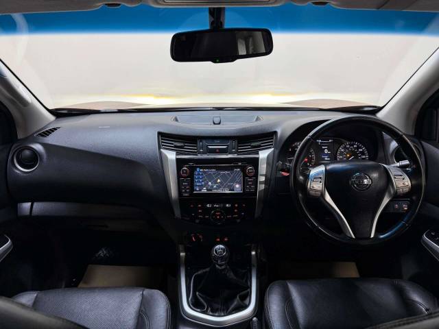 2017 Nissan Navara 2.3 Navara Tekna dCi 4WD 5dr