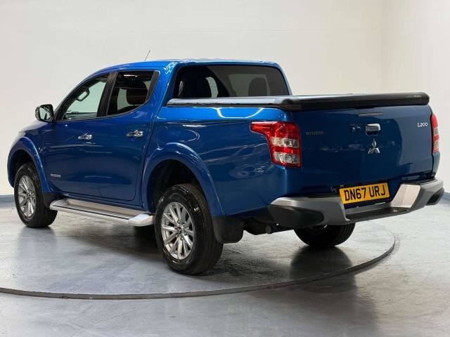 2017 Mitsubishi L200 2.4 L200 Warrior DI-D Auto 4WD