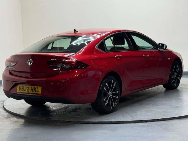 2022 Vauxhall Insignia 1.5 Insignia SE Edition TD 5dr