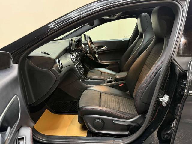2017 Mercedes-Benz CLA 2.1 CLA 220 D AMG Line Auto 5dr