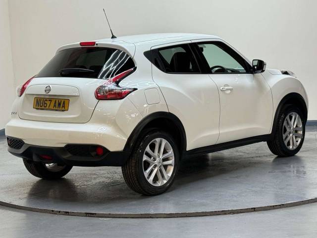 2017 Nissan Juke 1.6 Juke Acenta CVT 5dr