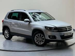 VOLKSWAGEN TIGUAN at SELECT CARS & COMMERCIALS Luton