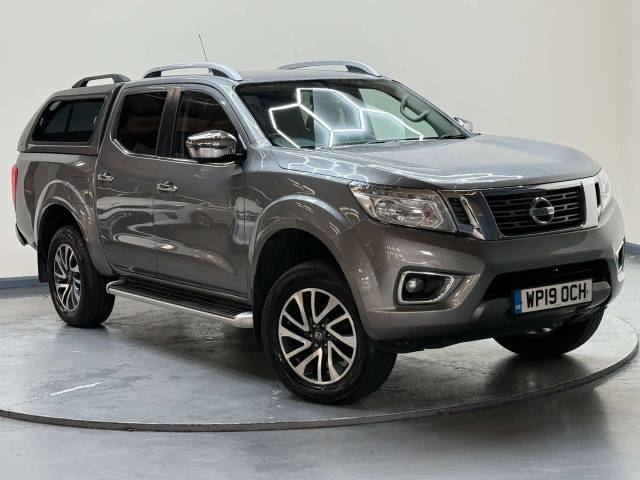 Nissan Navara 2.3 Navara Tekna dCi Auto 4WD 5dr SUV Diesel Grey