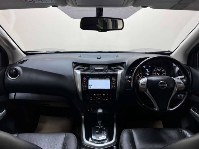 2019 Nissan Navara 2.3 Navara Tekna dCi Auto 4WD 5dr