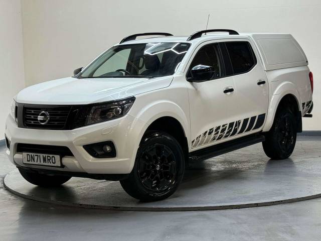 Nissan Navara 2.3 Navara N-Guard dCi Auto 4WD 5dr SUV Diesel White