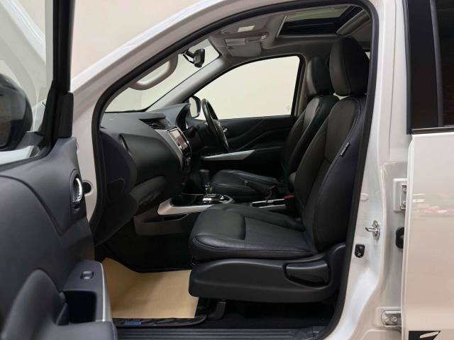2021 Nissan Navara 2.3 Navara N-Guard dCi Auto 4WD 5dr