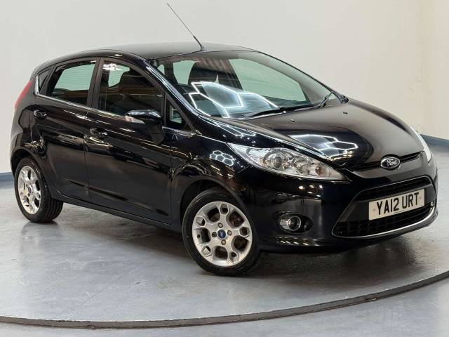 Ford Fiesta 1.2 Fiesta Zetec 5dr Hatchback Petrol Black