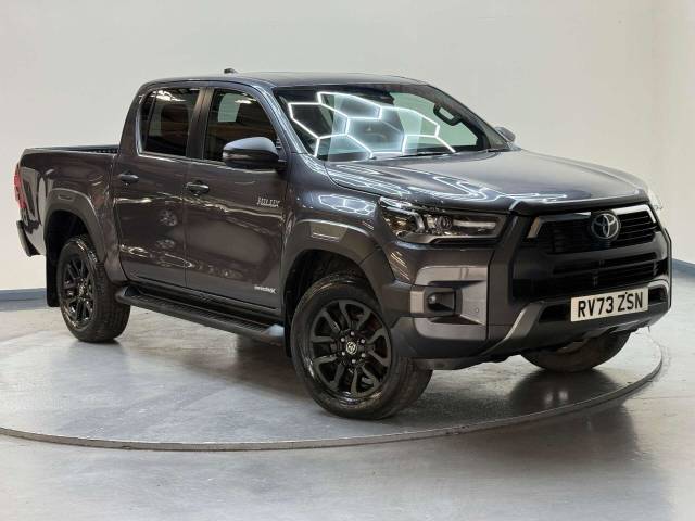 2023 Toyota Hilux 2.8 HI-Luxury Invincible X D-4D 4WD Double Cab Auto 4WD 5dr